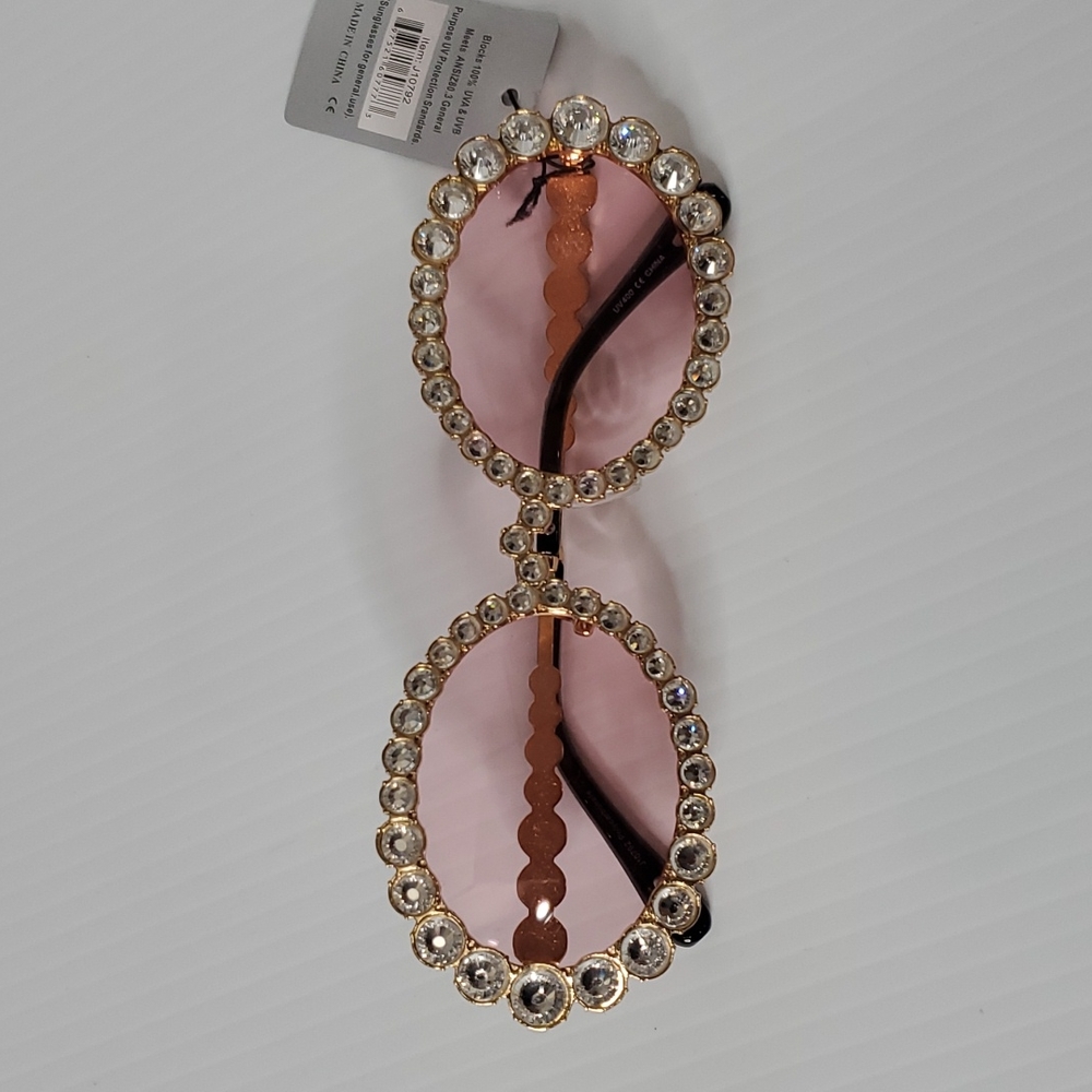 Bling out sunglasses - Picture 3 of 5